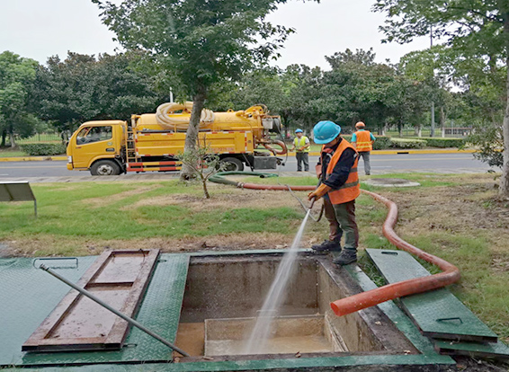 红安化油池清理